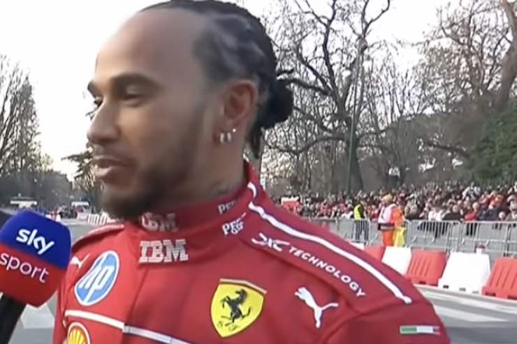 Hamilton intervistato da Sky a Milano