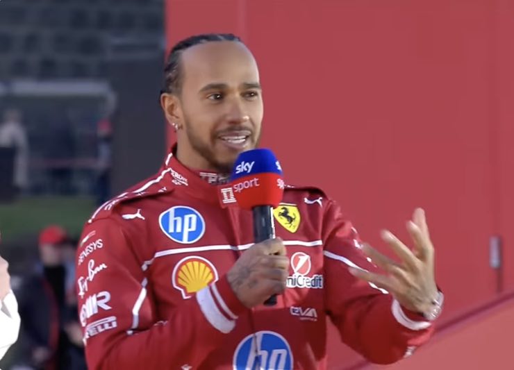 Hamilton sul palco a Milano