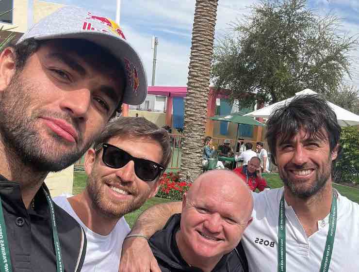 Berrettini con il suo staff a Indian Wells